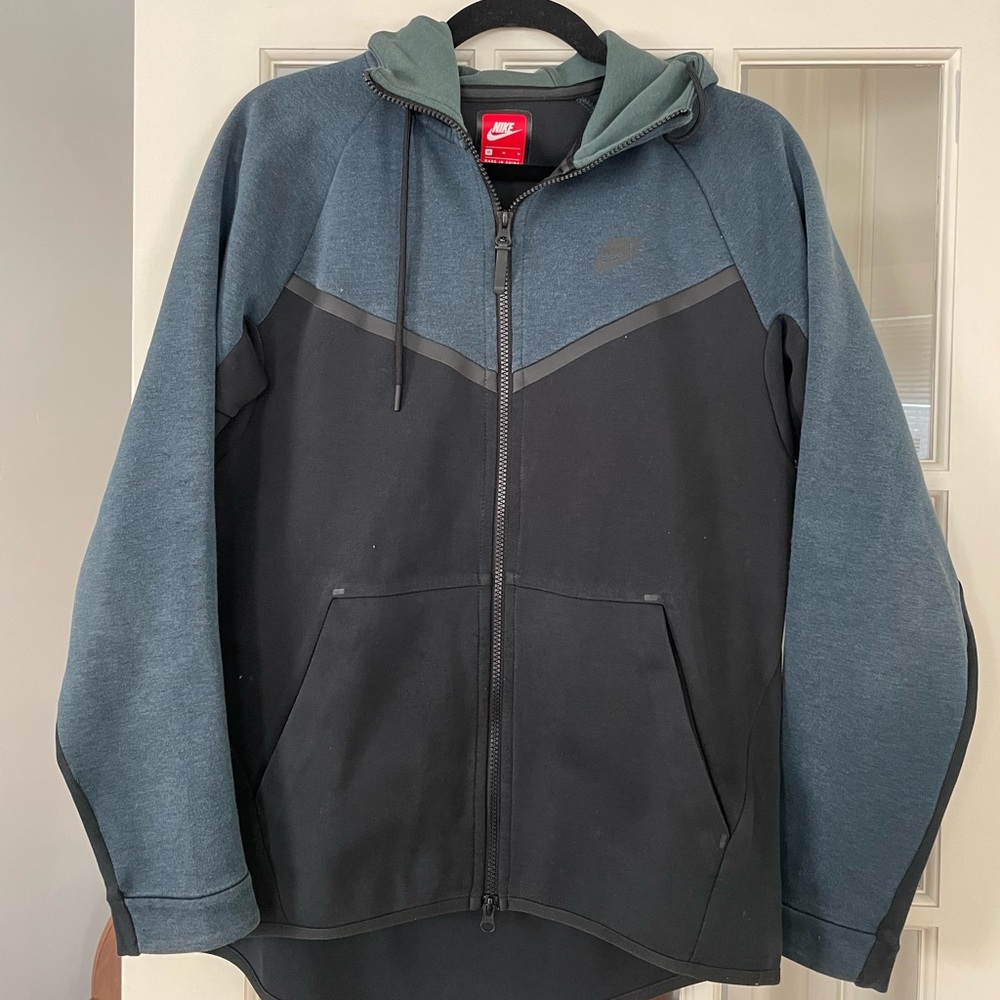 Nike Windrunner Hoodie